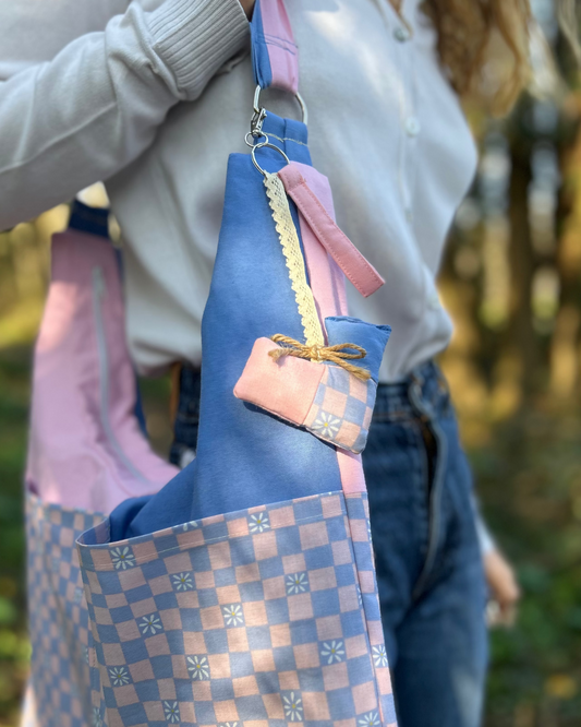 Bijou de sac "Tous différents"