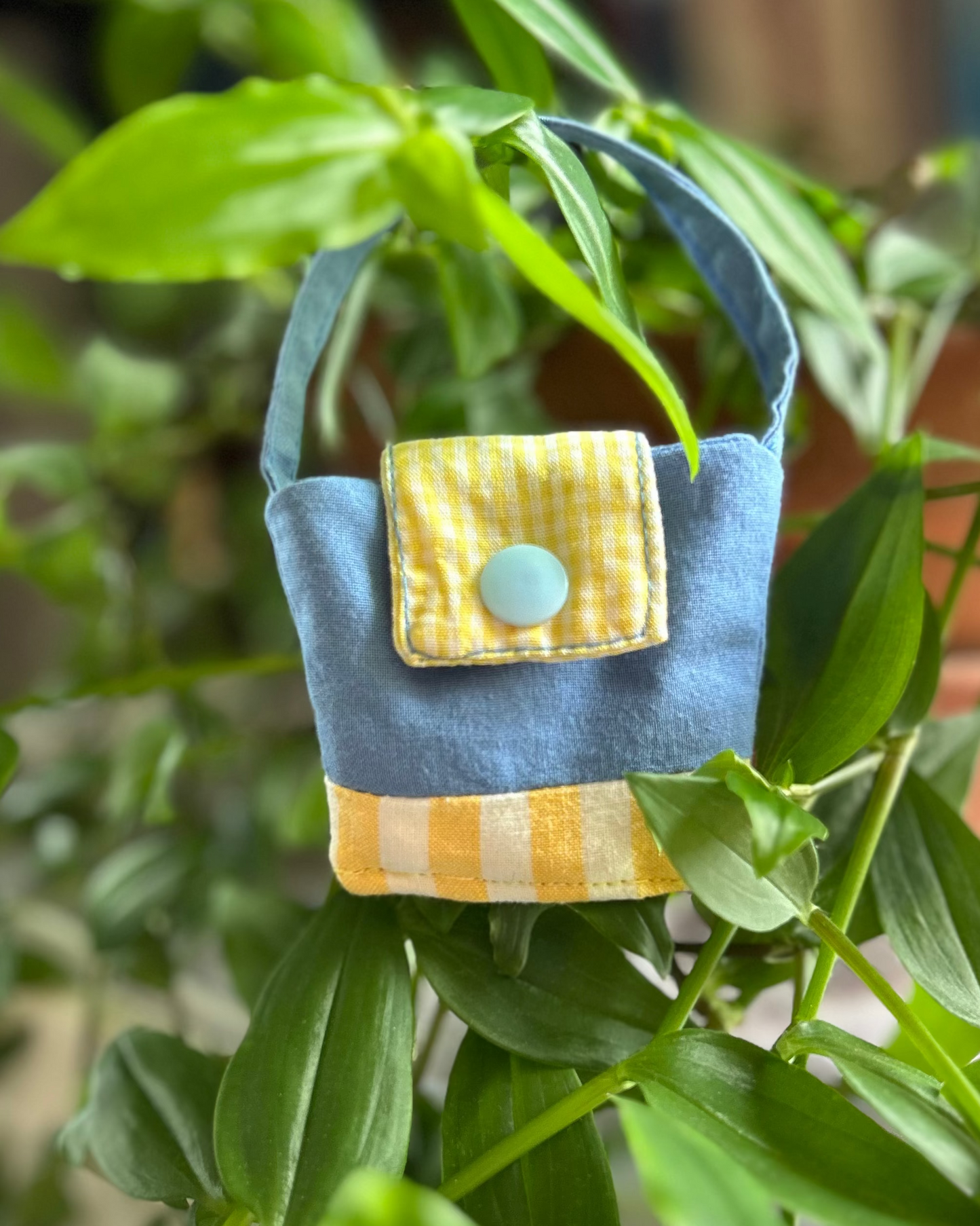 Bijou de sac "Tous différents"